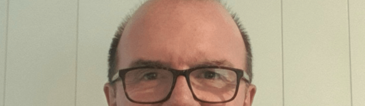 Wayne Cooney the Insurance Broker from Cambridge is making your life easy