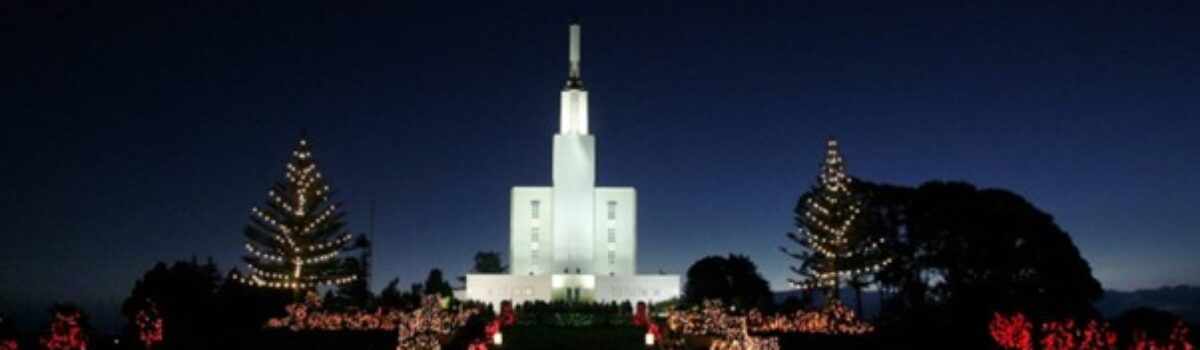 Radiant Revelry: Experiencing the Enchanting Temple View Christmas Lights from Rua Resort
